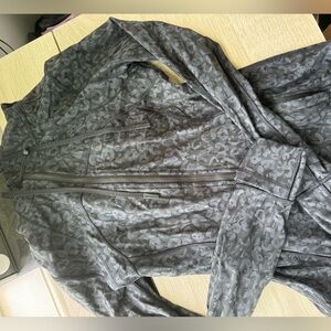 Black Lululemon Scuba Zip Up
